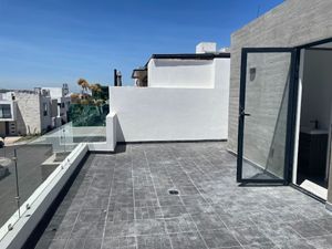 Casa Nueva en Venta con estudio en PB y Roof garden, Zen House II, Queretaro