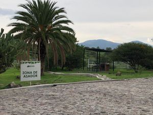 CASA EN VENTA EN JURIQUILLA CON RECAMARA INDEPENDIENTE Y ROOF GARDEN