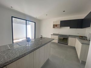 Linda casa en venta en condominio en San Isidro Juriquilla