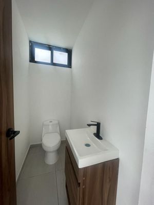 Casa Nueva en Venta con estudio en PB y Roof garden, Zen House II, Queretaro