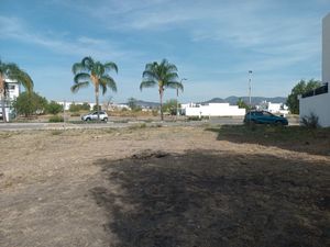 Terreno plano en venta en Juriquilla Querétaro.