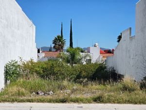 LINDO TERRENO EN  VENTA EN CUMBRES DEL LAGO JURIQUILLA, QRO.