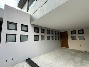 VENTA DE 5 PRECIOSAS CASAS EN CONDOMINIO HORIZONTAL  CON ACABADOS DE LUJO