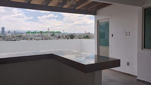 Venta PH, cerca CU, Roof Garden Privado