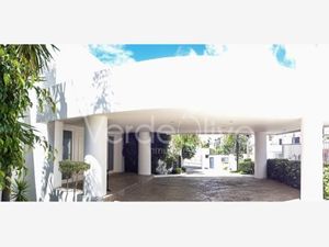 Residencia en venta en Loma Dorada Queretaro, hermosa arquitectura moderna