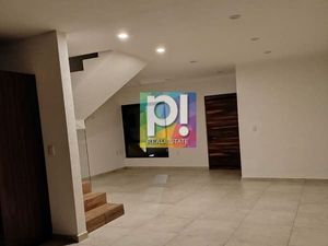 VENTA MODERNA CASA EN CAÑADAS DEL BOSQUE MORELIA CAS_4761 MOR/NV