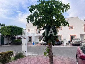 VENTA CASA EN LOS MEZQUITES CORREGIDORA