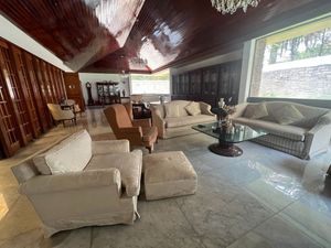 LOMAS DE CHAPULTEPEC, CASA EN VENTA EN EL TRIÁNGULO DORADO