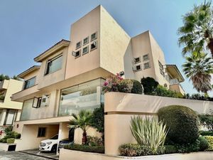 JARDINES DEL PEDREGAL,  RESIDENCIA PROYECTO DEL ARQ. CISNEROS