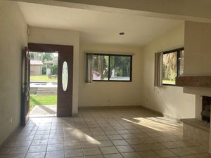 TEQUISQUIAPAN. CASA EN VENTA EN GRANJAS RESIDENCIALES