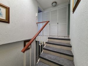 Exclusiva Casa con Alberca en Condominio Privado en Los Volcanes