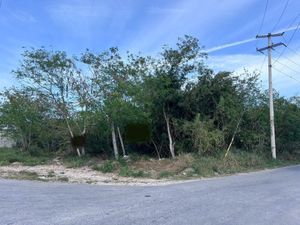 Terreno en Venta en carril de baja, esquina, carretera  Mérida-Progreso,  Mérida