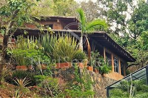 Un paraíso hecho realidad, Rancho en el valle de Tilostoc.