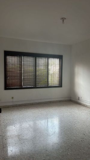 Casa en VENTA en esquina Vista Hermosa