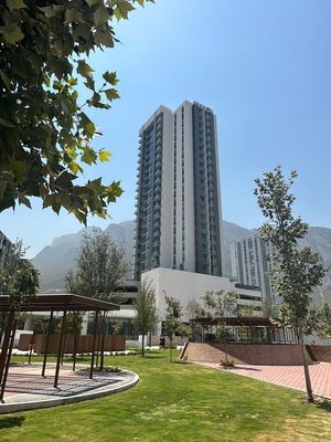 Departamento VENTA torre KANAT con alberca cerca udem Valle Poniente Monterrey