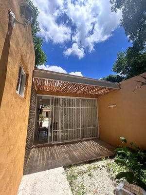 Casa REMODELADA en el CENTRO de MERIDA