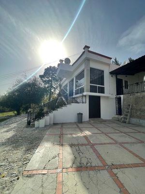 Quinta en Venta en Las Cristalinas, Santiago, Nuevo León