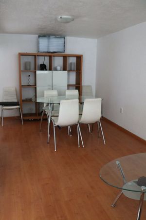 Venta de Casa en El Corazón de Querétaro,  Av. Los Arcos, Centro de Querétaro.