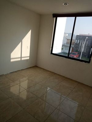 Se Vende Casa en Garand Juriquilla, 4ta Recamara en PB,  Roof Garden, Jardín