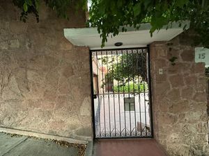 Se Vende Casa en Arboledas, T.398 m2, 6 Habitaciones, 5 Baños, 4 Estacionamiento