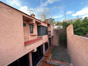 Se Vende Casa en Arboledas, T.398 m2, 6 Habitaciones, 5 Baños, 4 Estacionamiento