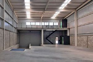 ATTA Microparque Industrial, 220 m2 - Altura mínima de 6 metros