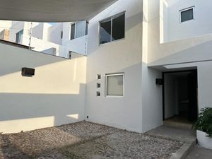 Balcones de las Lomas, Querétaro, Preciosa Casa en Venta.