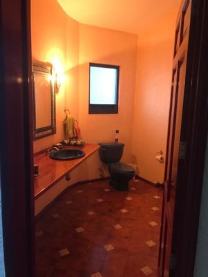 Residencia en San Gil, 8 Recamaras, 11 Baños, Alberca, Junto al Campo de Golf