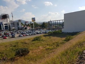 Venta de TERRENO COMERCIAL de 211 m2 en Vista Dorada, UBICADISIMO, Oportunidad