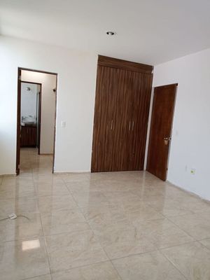 Se Vende Casa en Garand Juriquilla, 4ta Recamara en PB,  Roof Garden, Jardín