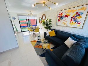 Se Vende Casa en Fracc. Marbella, Gran Ubicación,  Alberca, Seguridad 24.7