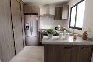 En Venta Hermoso Loft entre Refugio y Zibatá, 2 Recámaras, Alberca, 2 Baños LUJO