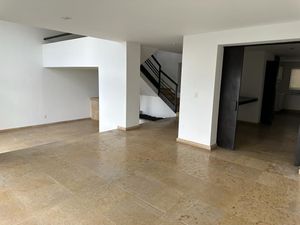 Balcones de las Lomas, Querétaro, Hermosa Casa en Venta.