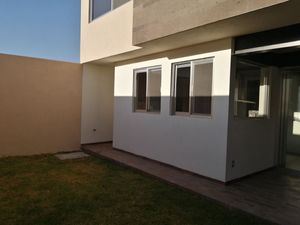 Residencia en Colinas de Juriquilla, Jardín, 3 Recamaras, 4.5 Baños, Roof Garden