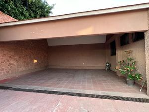 Se Vende Casa en Arboledas, T.398 m2, 6 Habitaciones, 5 Baños, 4 Estacionamiento