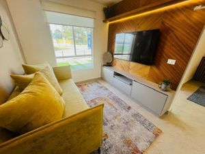 Casa en Venta en Residencial Cataluña, 3 Recamaras, una en PB, 3 Baños Completos