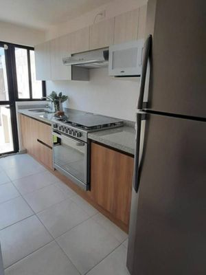 Se Vende Casa en El Marques,  3 Recamaras, Una en PB,  Sala TV, Pasillo Lateral