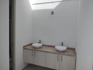 Se Vende Casa en Bio Grand Juriquilla, Equipada, 3 Recamaras, 2.5 Baños, Jardín