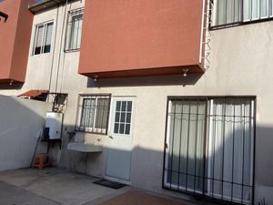 SE VENDE CASA EN VILLA TOSCANA TOLUCA