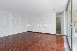 Casa remodelada en Venta en Bosques de las Lomas, Cuajimalpa, CDMX