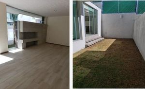 Casa en venta en Fraccionamiento Status Residencial, col. Bellavista, Metepec