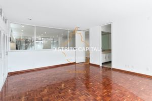 Casa remodelada en Venta en Bosques de las Lomas, Cuajimalpa, CDMX