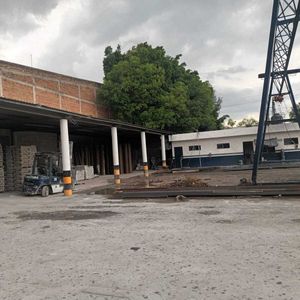 Terreno comercial sobre Lázaro Cárdenas, colonia Industrial