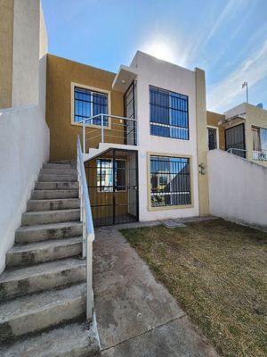 Casa en venta lista para habitarse en Cima Serena