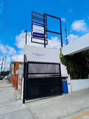 Local comercial #01 en renta, Blvd. Fundadores, cerca al Hospital Fundadores