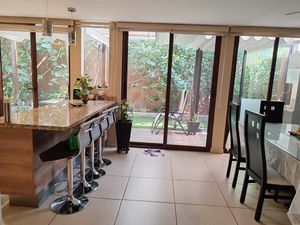 Casa en venta en Puerta Real Corregidora