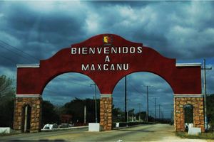 VENTA DE TERRENO CON COSTRUCCION EN MAXCANU YUCATAN