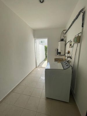 En Venta Casa de 3 Hab. en Sodzil, Mérida, Yucatán