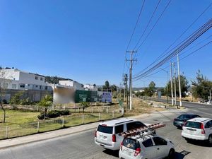 TERRENO COMERCIAL EN RENTA ESQUINA PROL. MARIANO OTERO Y H. COLEGIO MILITAR