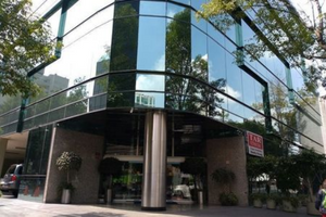 Oficina frente Plaza Antara Polanco